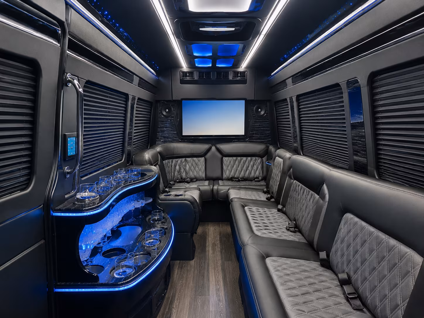 bus rentals for bands and performers playing kansas city