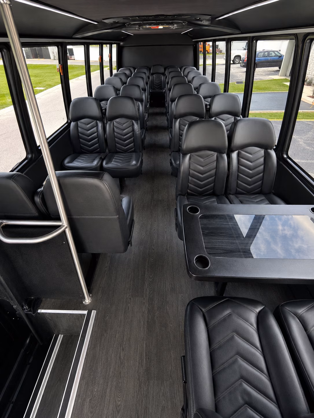 kansas city 15 passenger minibus inside