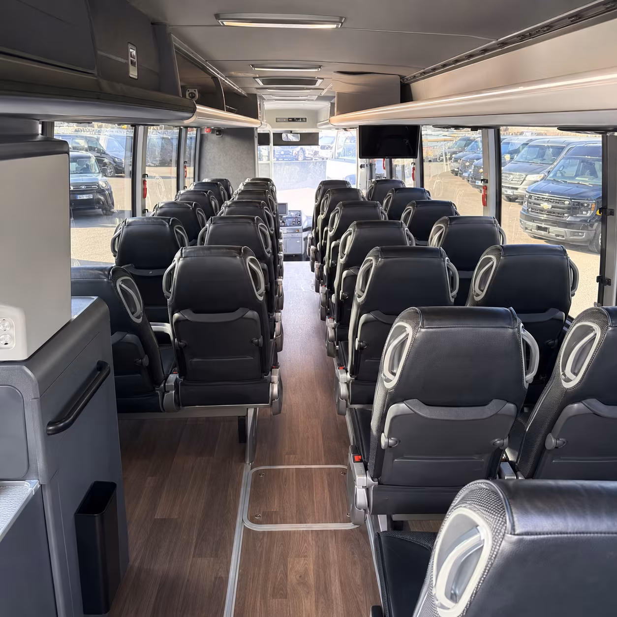 kansas city charter bus