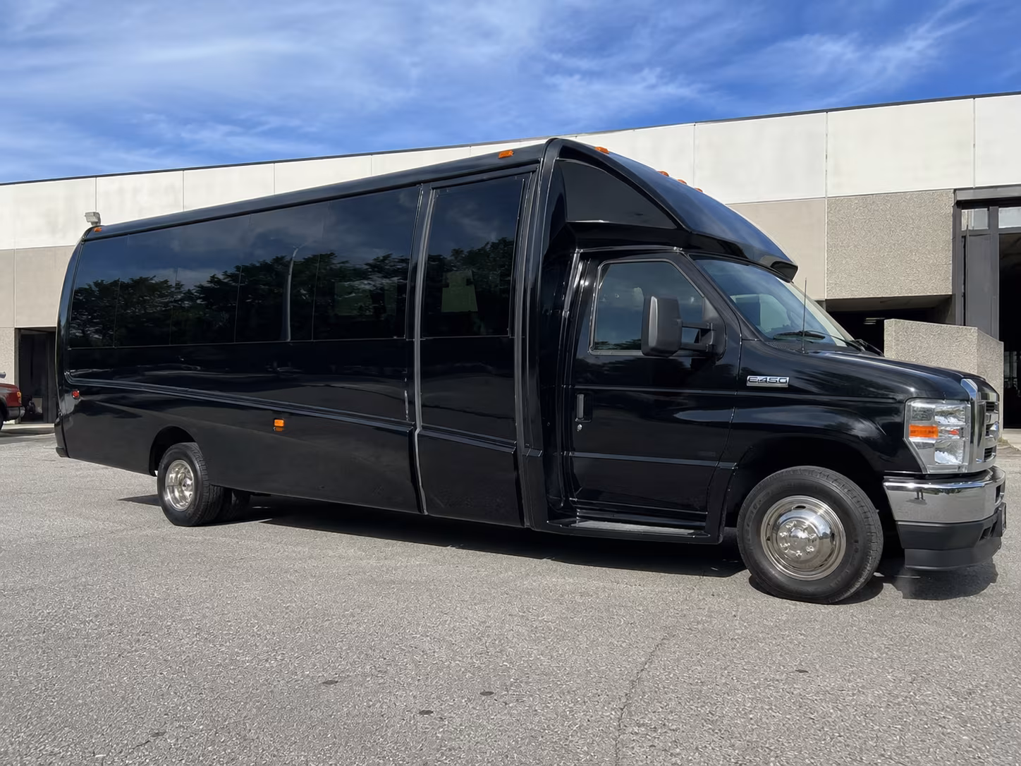 kansas city charter buses for youth group trips and events