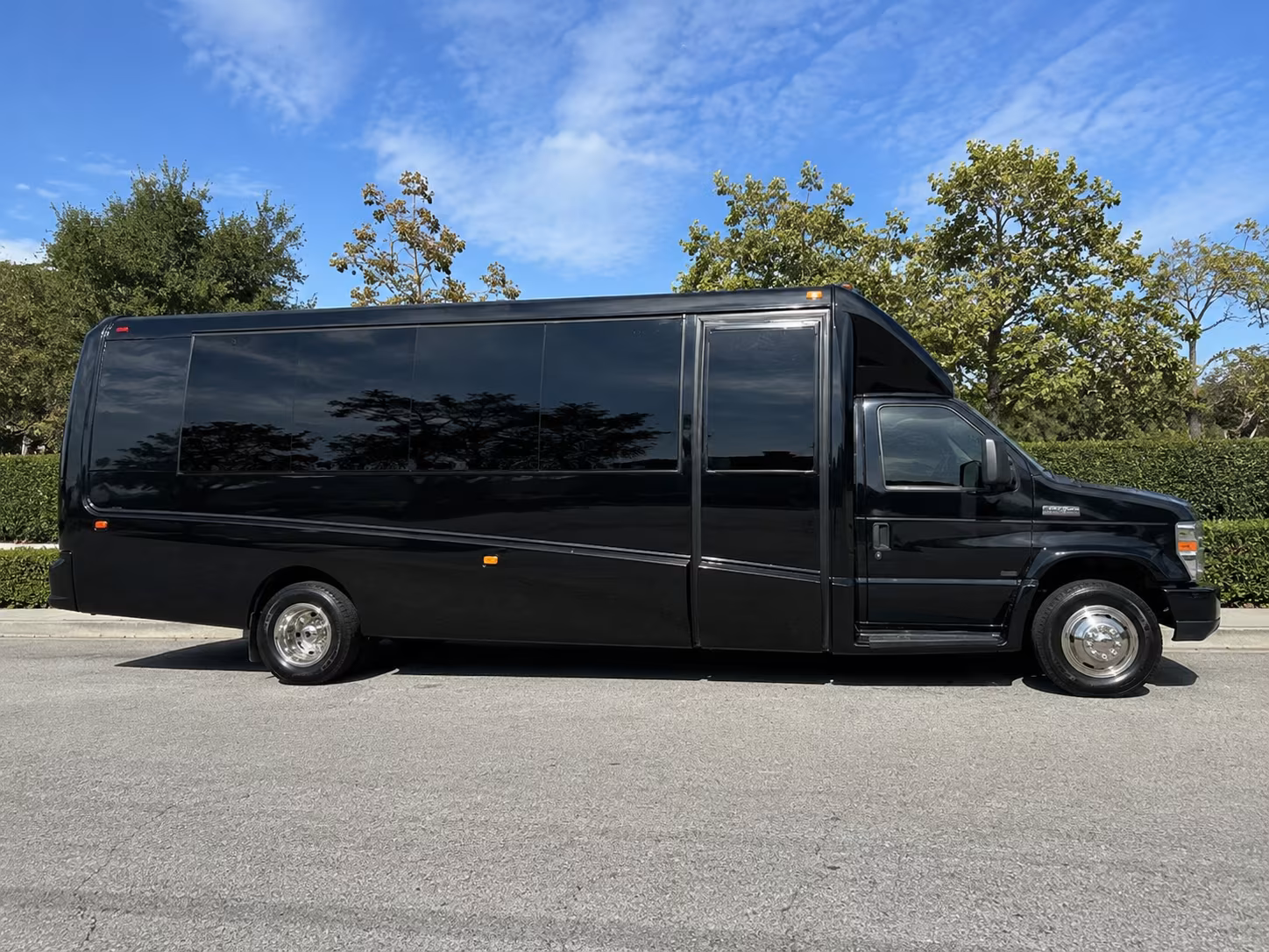 kansas city senior ministry buses for congregation members with mobility needs