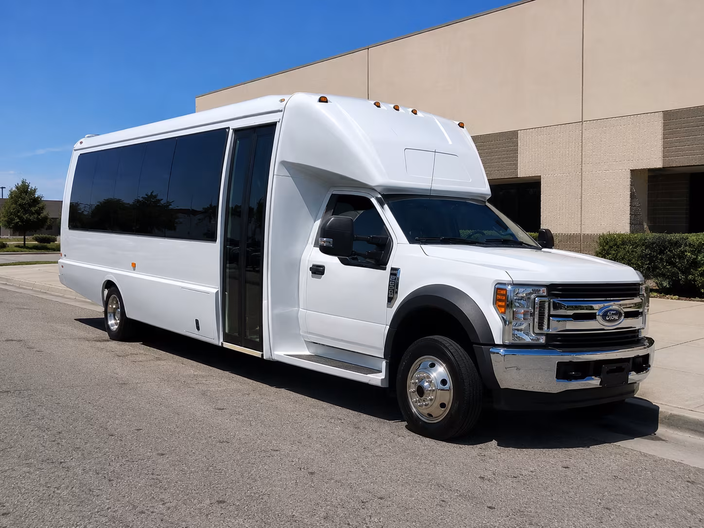 winery tour and pub crawl buses around kansas city